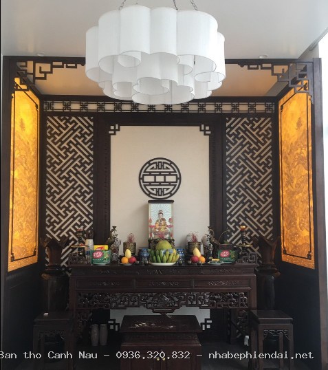 Bàn thờ hiện đại cho chung cư – Gọn gàng, tiện dụng, ít hoa văn tại Hai Bà Trưng