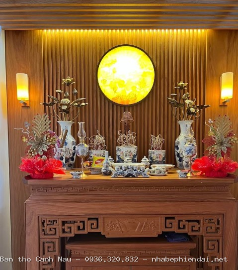 Bàn thờ tam cấp gỗ Sồi mẫu BTD 01 tại Tây Hồ