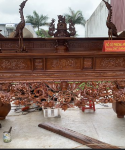 So sánh sập thờ Mai Điểu và sập thờ Vua