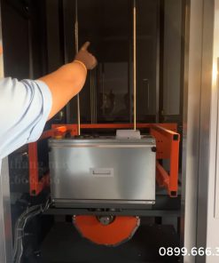 Thang máy gia đình khung thép vách kính 350 kg - chi tiết máy 13