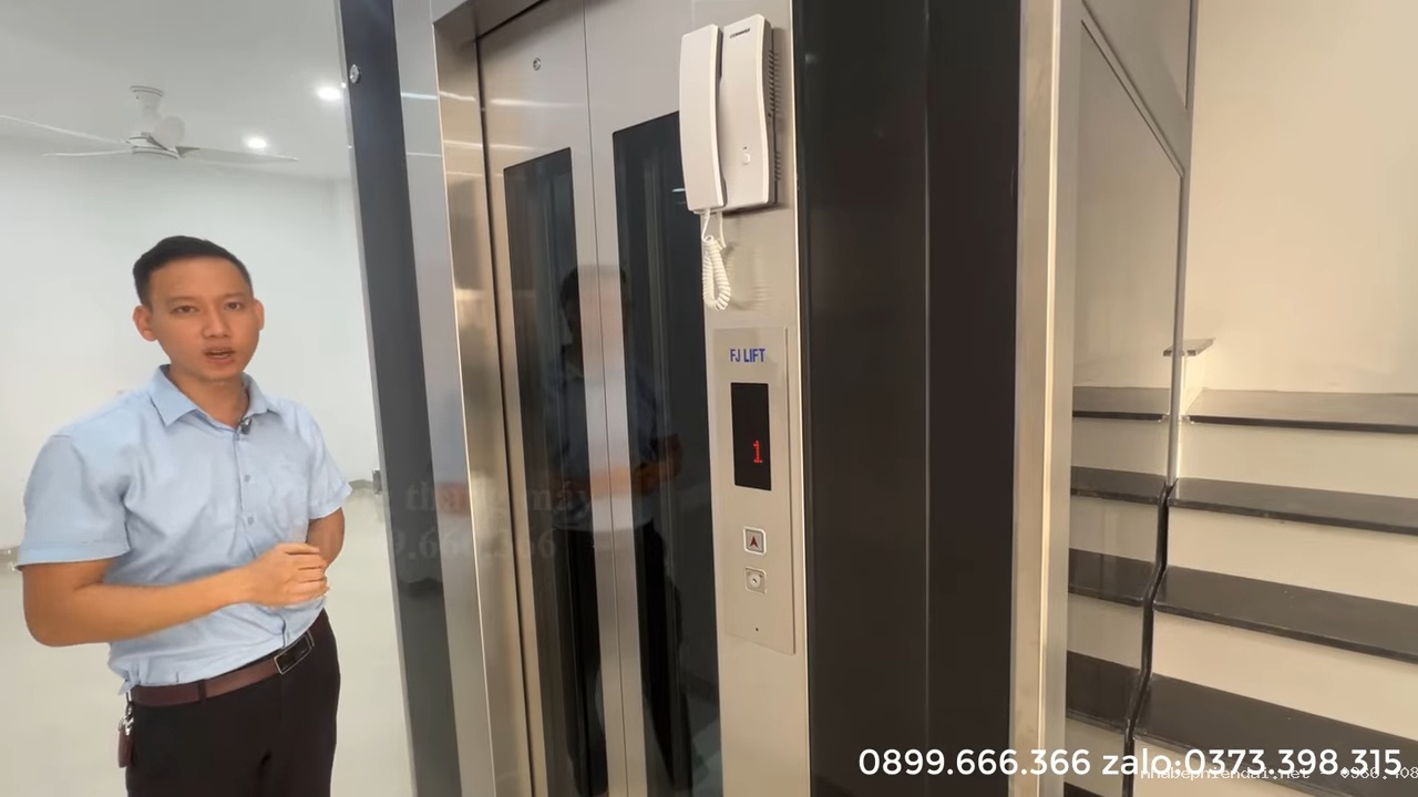 Thang máy gia đình khung thép vách kính 350 kg cho nhà ống 2 phòng mỗi tầng tại Châu Quỳ Hà Nội - Hình 10 Thang máy gia đình khung thép vách kính 350 kg cho nhà ống 2 phòng mỗi tầng tại Châu Quỳ Hà Nội - Hình 10