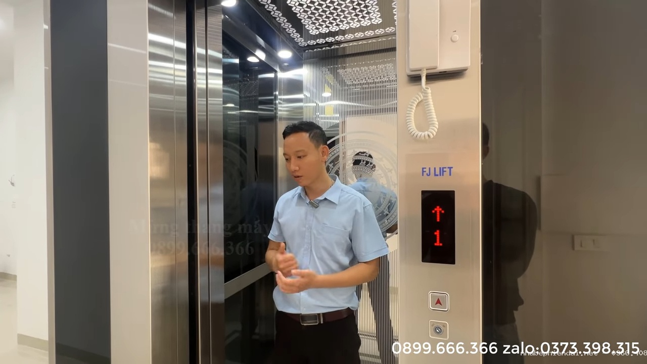 Thang máy gia đình khung thép vách kính 350 kg cho nhà ống 2 phòng mỗi tầng tại Châu Quỳ Hà Nội - Hình 11 Thang máy gia đình khung thép vách kính 350 kg cho nhà ống 2 phòng mỗi tầng tại Châu Quỳ Hà Nội - Hình 11