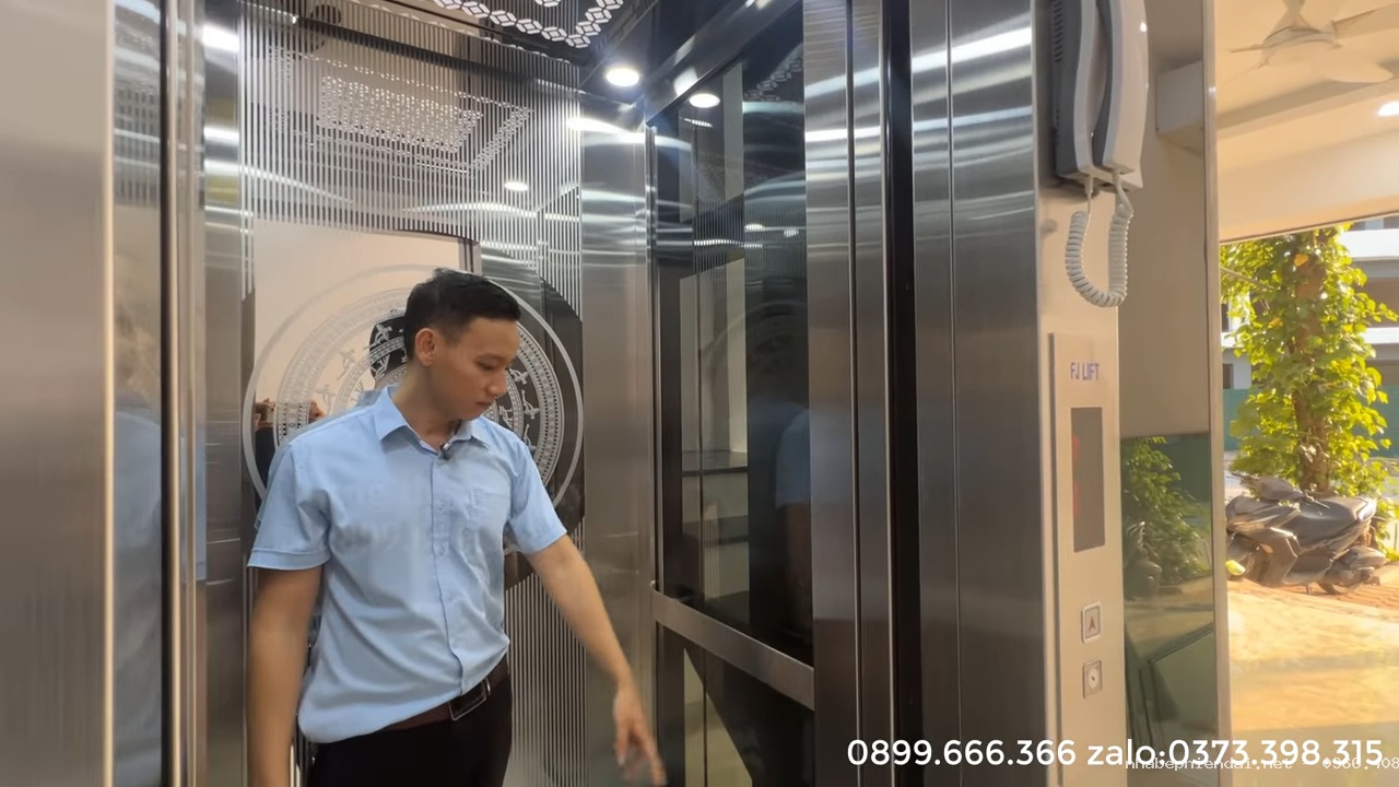 Thang máy gia đình khung thép vách kính 350 kg cho nhà ống 2 phòng mỗi tầng tại Châu Quỳ Hà Nội - Hình 9 Thang máy gia đình khung thép vách kính 350 kg cho nhà ống 2 phòng mỗi tầng tại Châu Quỳ Hà Nội - Hình 9