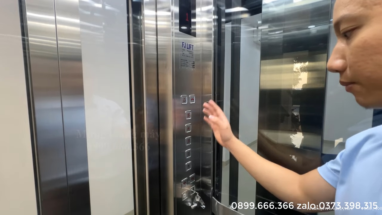 Thang máy gia đình khung thép vách kính 350 kg cho nhà ống 2 phòng mỗi tầng tại Châu Quỳ Hà Nội - Hình 15 Thang máy gia đình khung thép vách kính 350 kg cho nhà ống 2 phòng mỗi tầng tại Châu Quỳ Hà Nội - Hình 15