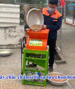 Bàn Giao Máy Bóc Vỏ Lạc Mini tại Nhà Khách Hàng