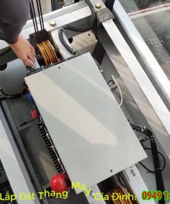 Thang máy kính ngoài trời hiện đại - chi tiết máy 6