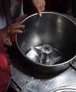 Kinh nghiệm chọn máy xay giò chả - chi tiết máy 2