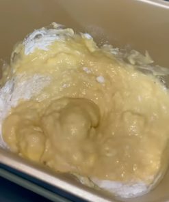 Máy làm bánh mì tự động có tốt không