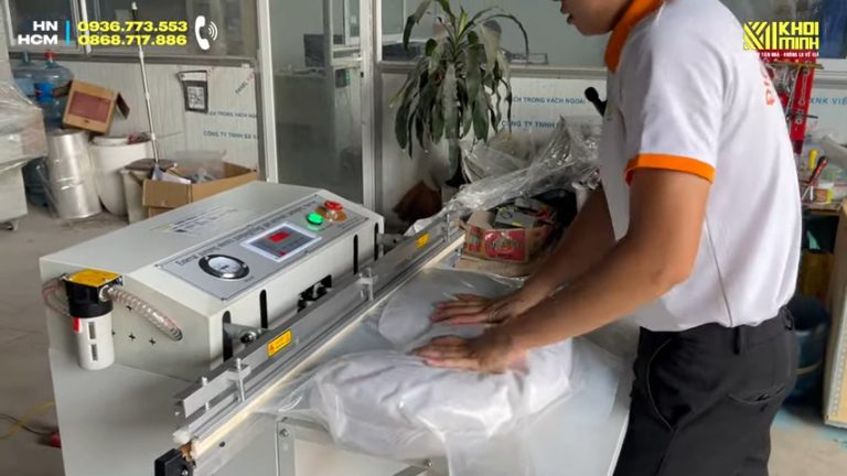 (437) So sánh Máy ép chân không chăn màn và Máy hút chân không gối nệm vòi ngoài _ Nên mua máy nào_ (1)