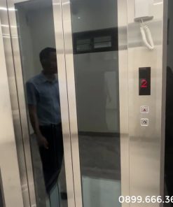 Mẫu thang máy quan sát (thang kính) khung thép 450kg - chi tiết máy 2