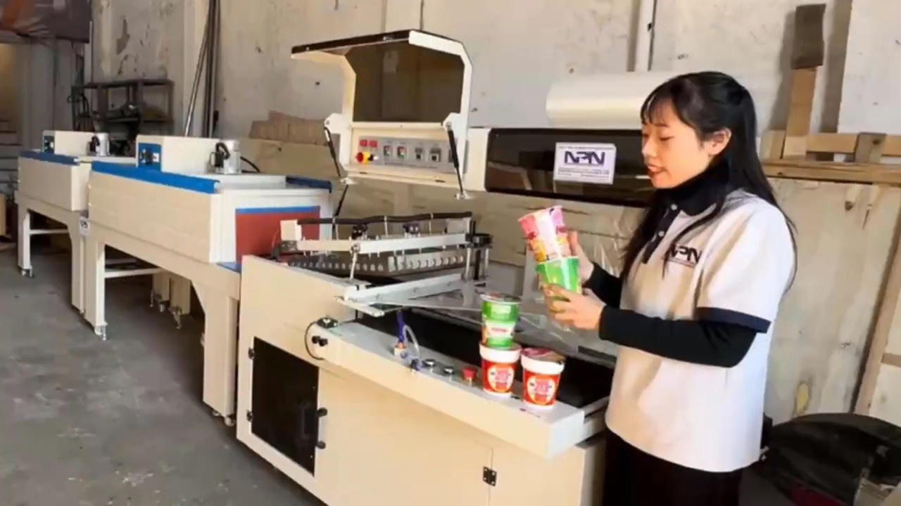 Kỹ thuật test Máy dán thùng Carton Yamafuji FXJ 5050 trước khi bàn giao cho khách (1)