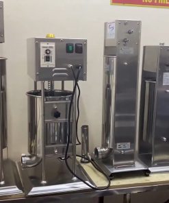 Máy Đùn Xúc Xích Viễn Đông- Máy Nhồi Xúc Xích Công Nghiệp – Đùn Đều, Không Rỗ, Năng Suất Cao