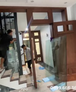 QUY TRÌNH LẮP ĐẶT KÍNH CƯỜNG LỰC THANG MÁY - chi tiết máy 2