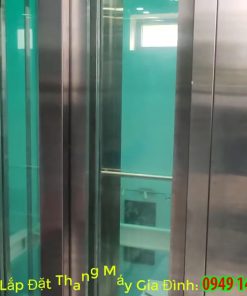 Thang máy kính cửa lùa 2 cánh - chi tiết máy 2
