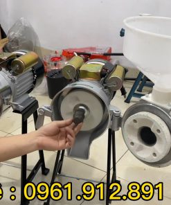 2 mẫu máy xay bột gạo nước - chi tiết máy 2