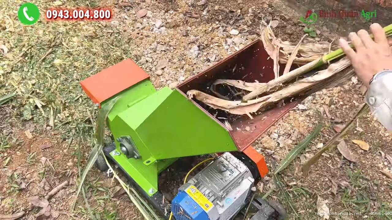 Máy băm cỏ G250 và 7TA – so sánh và ứng dụng thực tế