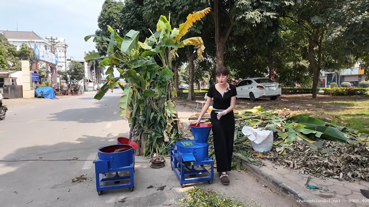 Máy băm chuối giá rẻ 1 đến 2 triệu - Hình 4 Máy băm chuối giá rẻ 1 đến 2 triệu - Hình 4