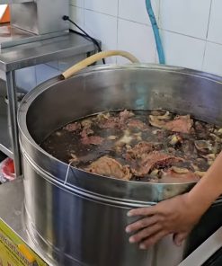 Hủ tiếu hầm xương bằng nồi nấu phở điện