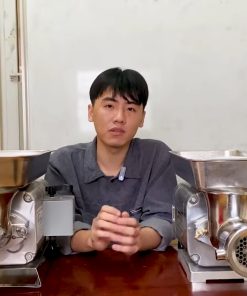 So sánh giá máy xay đùn thịt RY12 và AKS - chi tiết máy 2