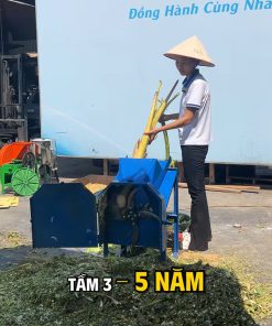 Máy băm cỏ vuông 750W