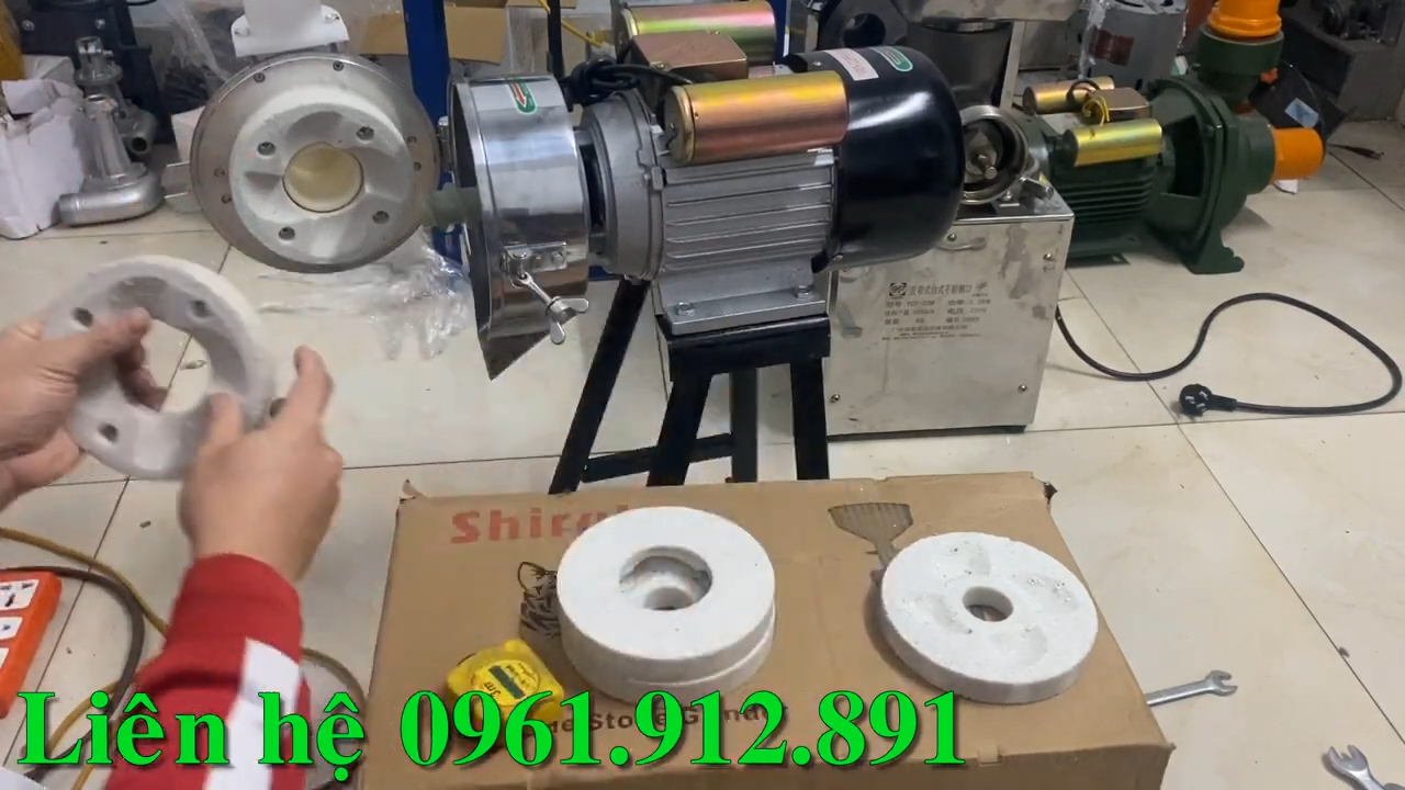 Đá máy xay bột gạo, máy xay bột nước mini gia đình và nhu cầu thay thế