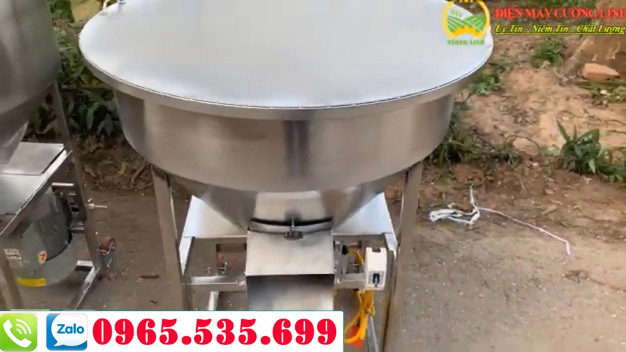 Máy trộn ngang công suất lớn dùng cho cám, bột khô và hỗn hợp chăn nuôi gia súc – gia cầm – thủy sản