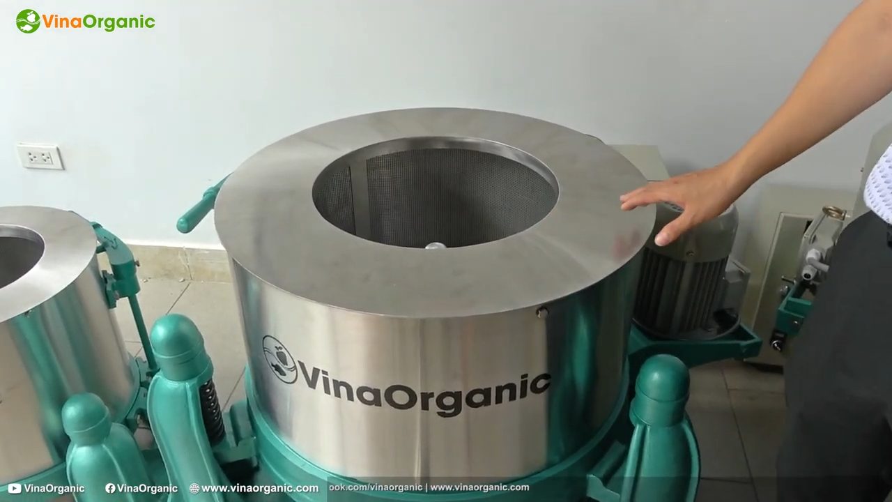 Máy vắt ly tâm tách dầu tách nước dùng cho đậu phộng chiên, snack và rau củ sơ chế