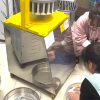 Test thử máy chia bột bằng tay