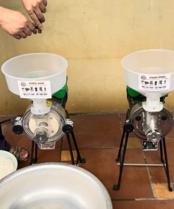 Mua máy xay nghiền bột gạo nước công nghiệp làm bánh