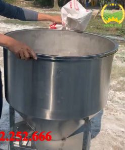 Máy Trộn Cám Trục Đứng 3 Bao 75Kg - chi tiết máy 2