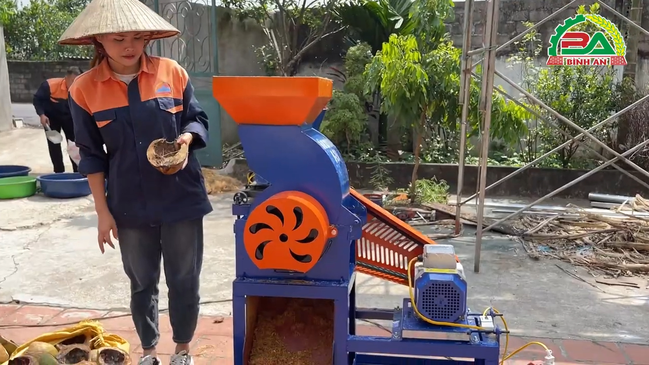 Máy Băm Xơ Dừa 6 Dao B250 - Hình 4 Máy Băm Xơ Dừa 6 Dao B250 - Hình 4