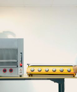 So sánh bếp nướng gas Eton và lò nướng Salamander