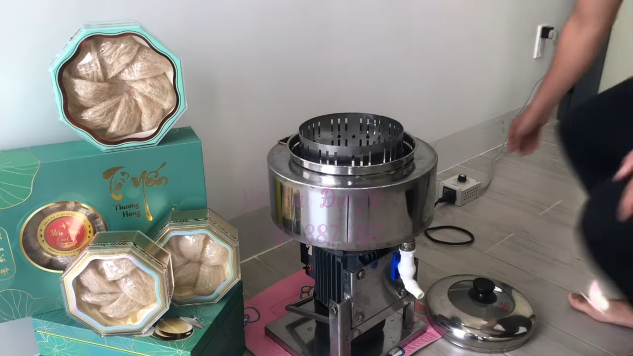 Máy vắt ly tâm (máy vắt yến ly tâm) nhỏ gọn phục vụ tách nước nguyên liệu