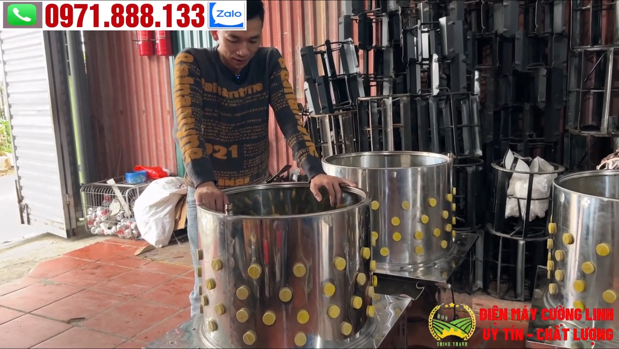 Máy vặt lông gà vịt lồng 55 và lồng 60 tách lông gia cầm nhanh trong khu giết mổ nhỏ