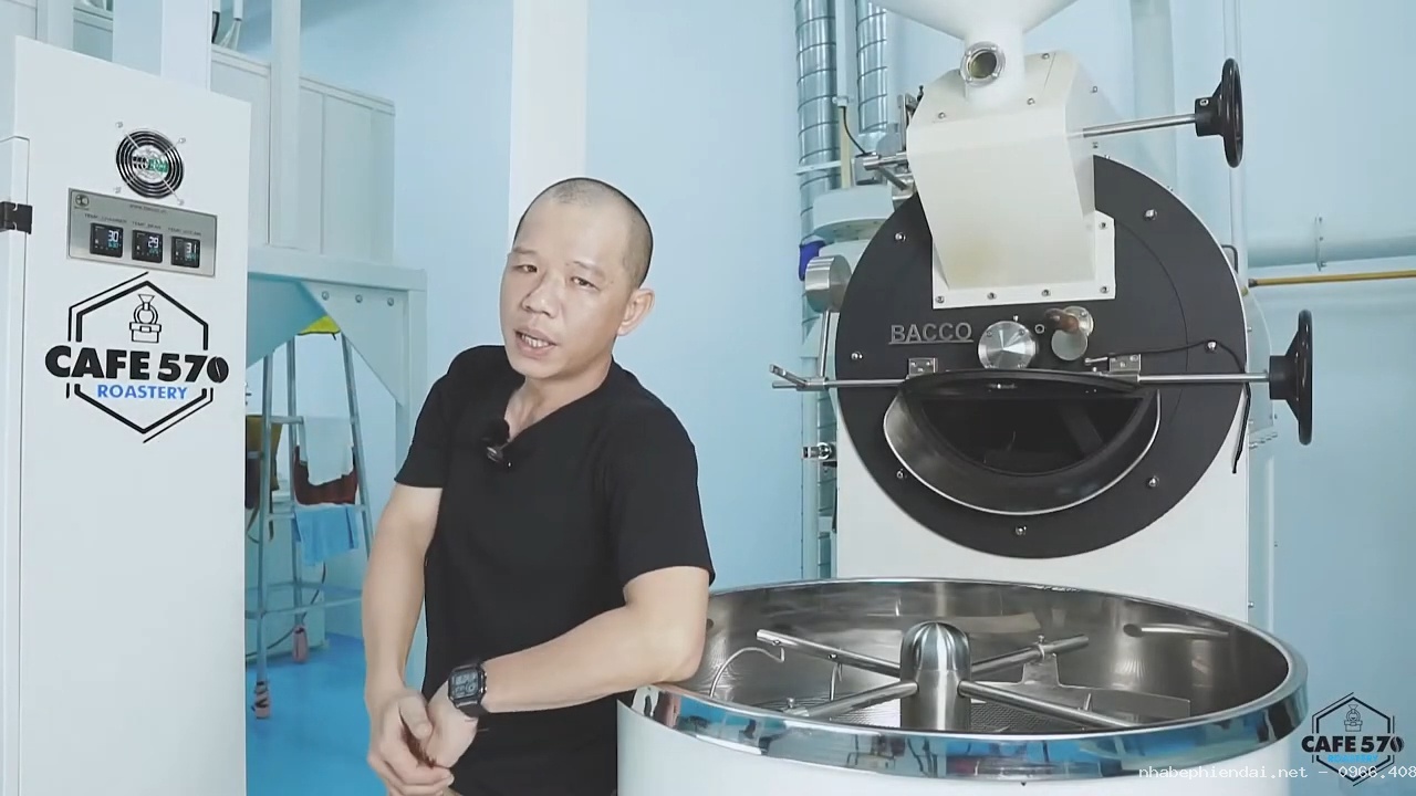Nên mua máy rang cà phê cũ hay mới, rang cơ hay rang tự động