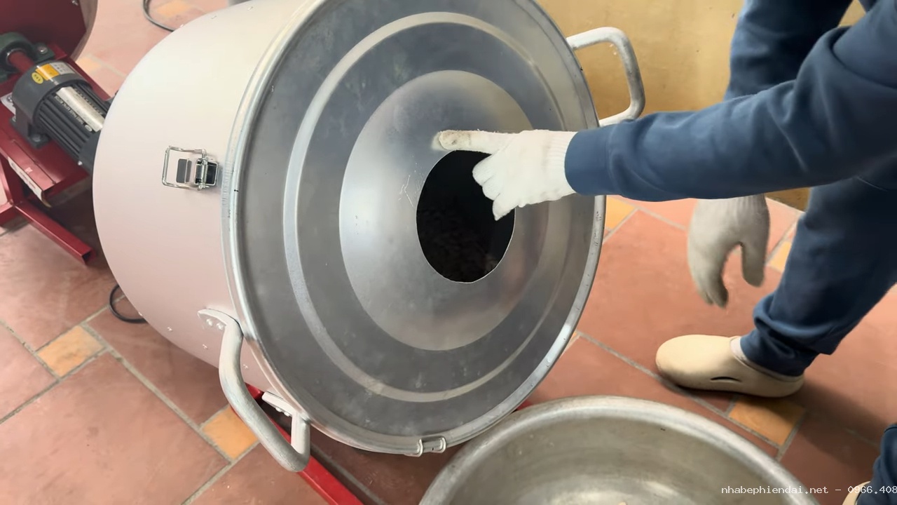 Máy rang hạt bí và các loại hạt 10kg phiên bản 2026