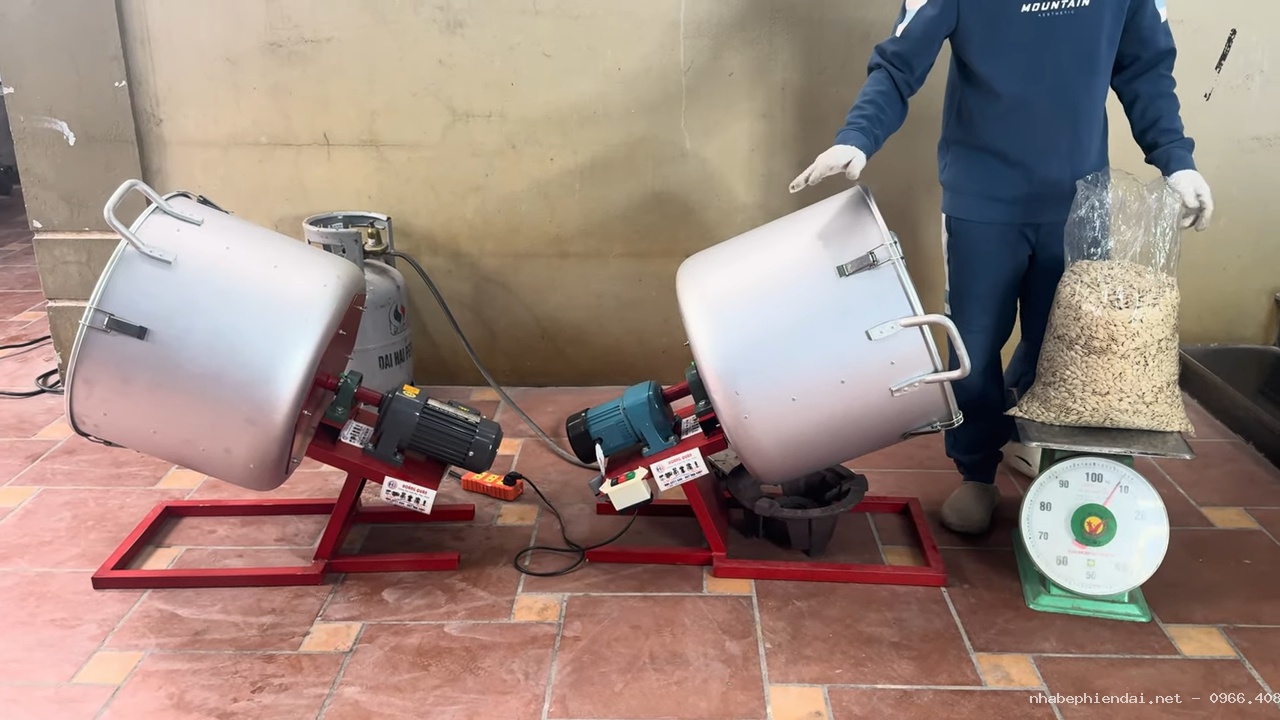 Máy rang hạt bí và các loại hạt 10kg phiên bản 2026