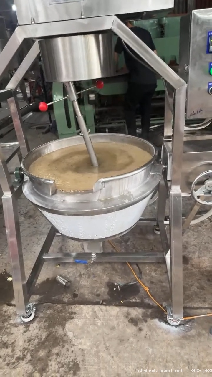 Chảo Xào Nhân Công Nghiệp Và Ứng Dụng Trong Làm Nhân Bánh