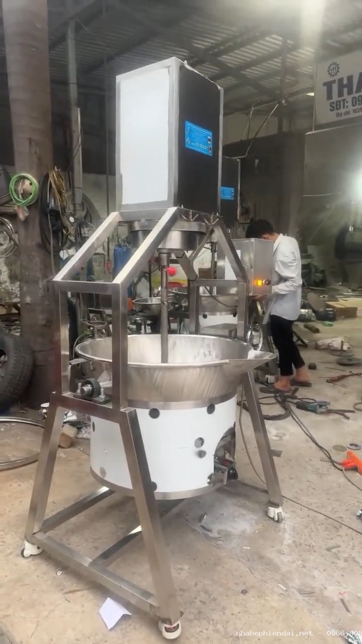 Chảo Xào Nhân 100L Dùng Điện – Chảo Xào Nhân Công Nghiệp Và Máy Sên Nhân Bánh Tự Động