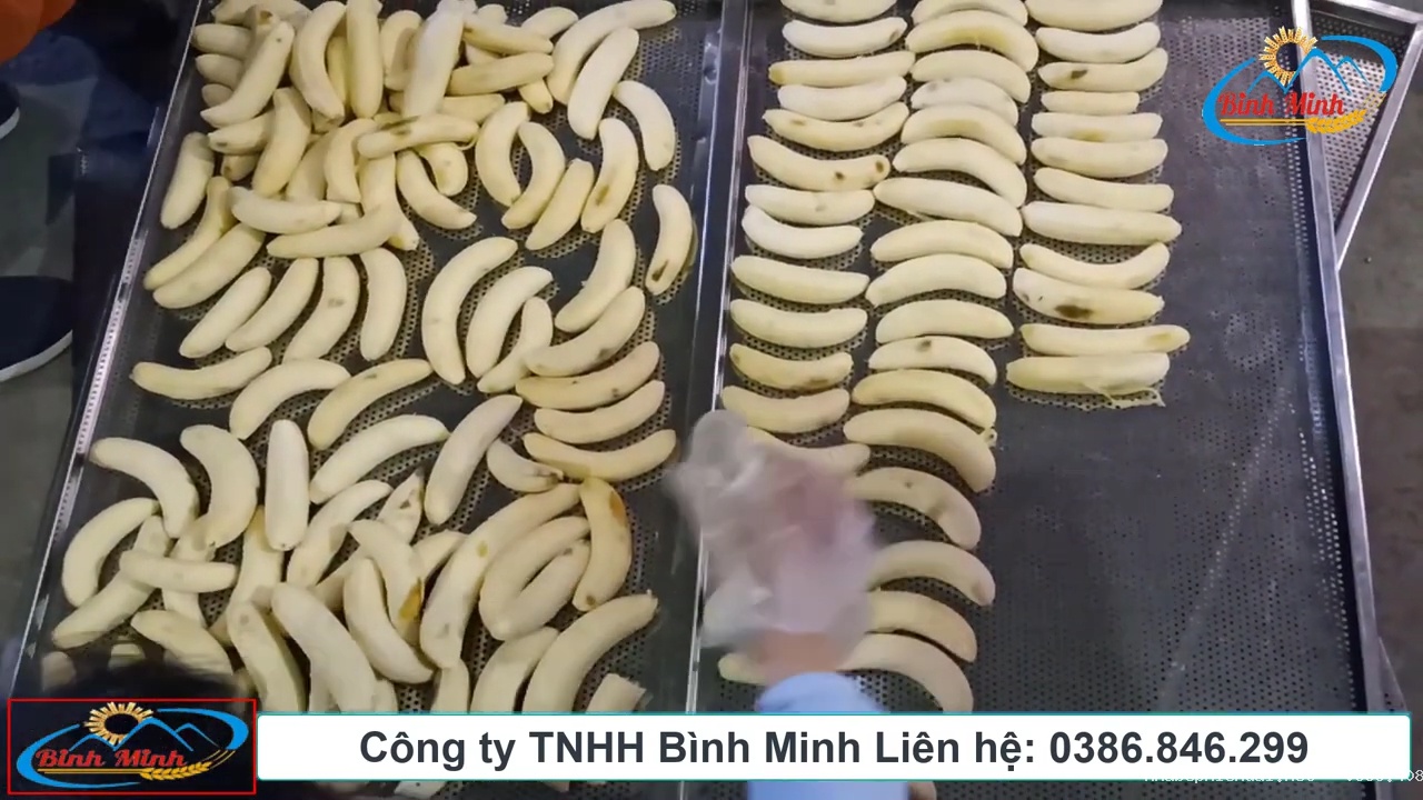 Sấy chuối với máy sấy thực phẩm đa năng Bình Minh