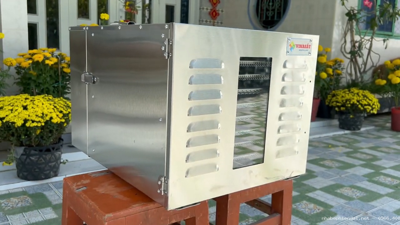 Máy Sấy Phù Hợp Khi Tự Làm Lạp Xưởng Tại Nhà