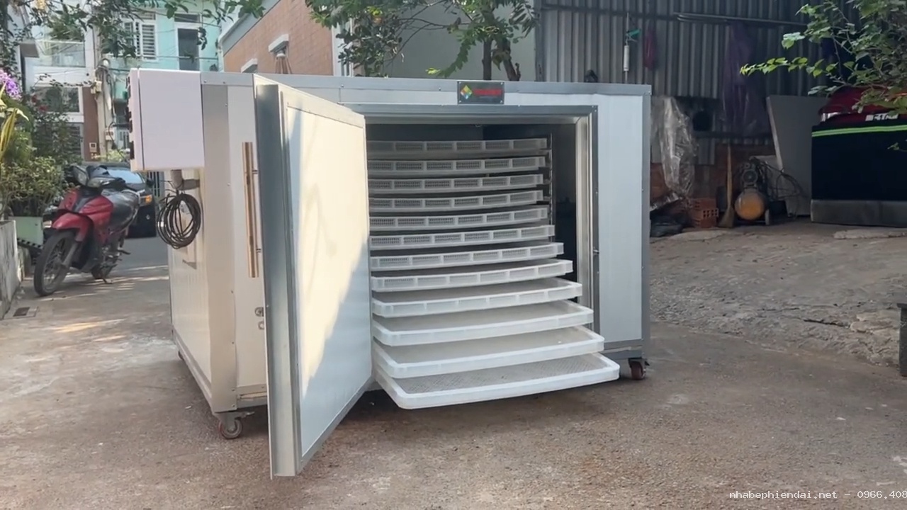 Máy sấy hải sản nhiệt thấp