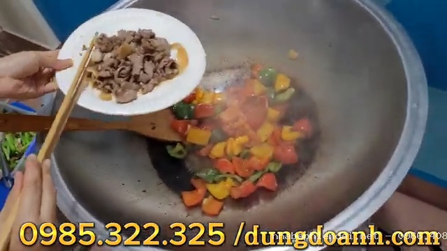 Chảo xào điện công nghiệp tiện dụng