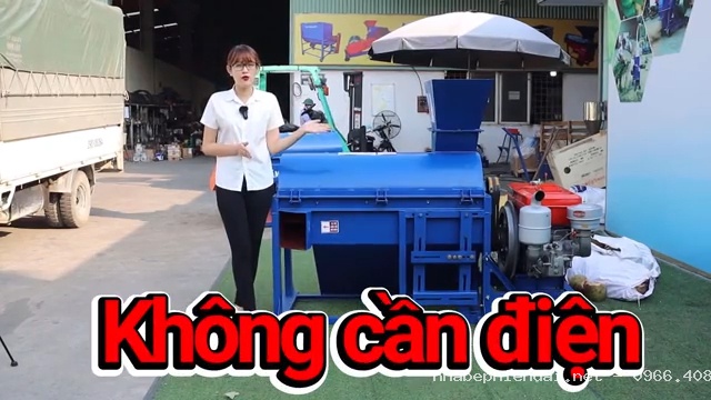Máy băm xơ dừa sử dụng đầu nổ D30