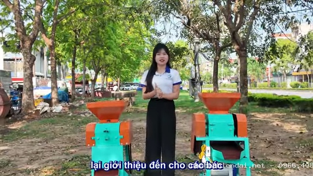 Máy Nghiền Ngô Vỡ Mảnh – Máy Nghiền Nông Sản Thành Mảnh Nhỏ Cho Chăn Nuôi Hiệu Quả