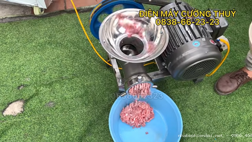 Máy xay sụn non – máy xay xườn lợn