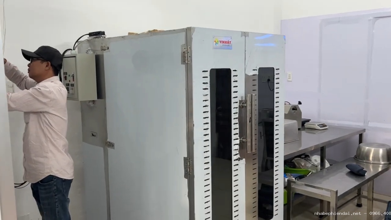 Máy sấy trái cây công nghiệp 20 khay