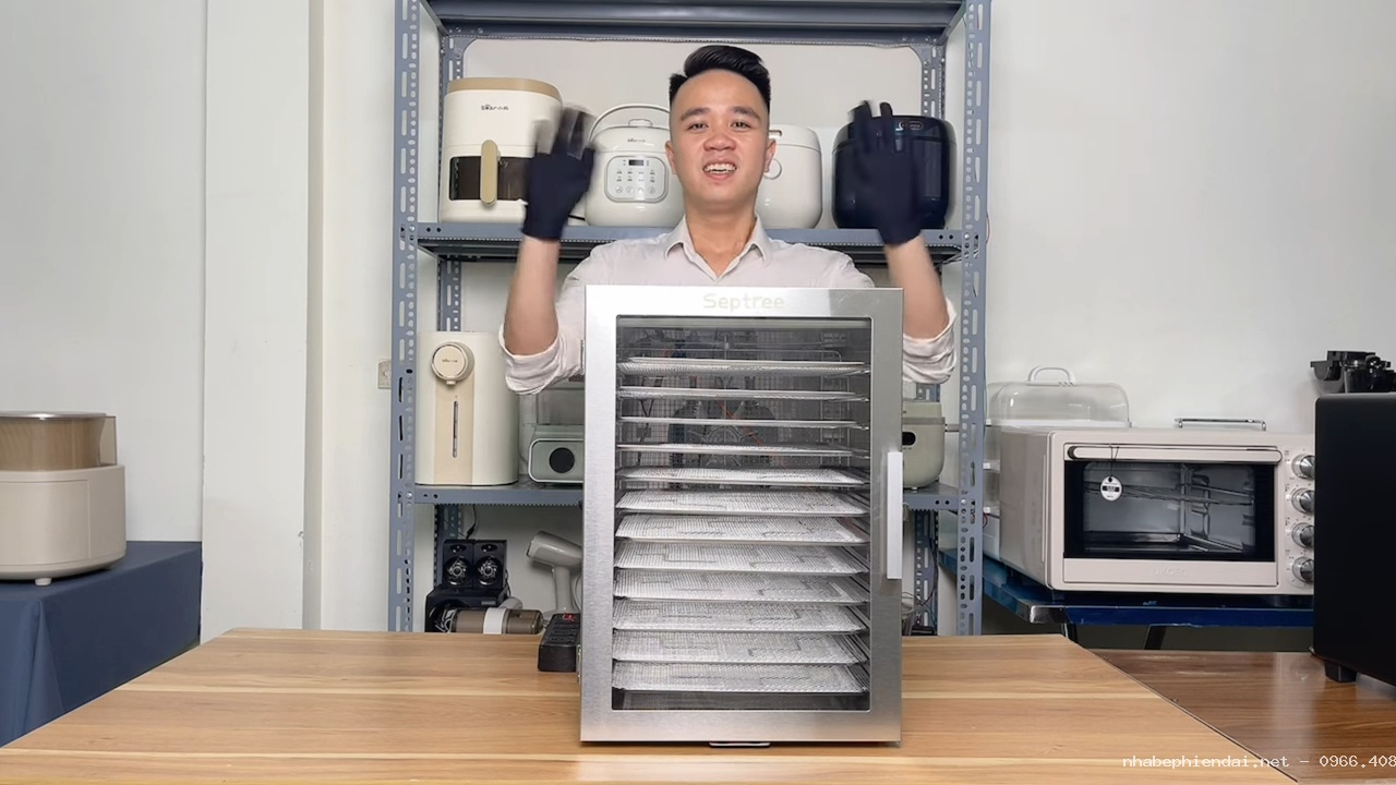 Máy sấy thực phẩm 12 khay Septree ST 06