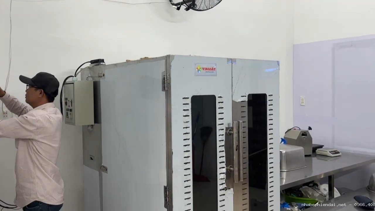 MÁY SẤY THỊT KHÔ từ thịt tươi thành đặc sản cao cấp
