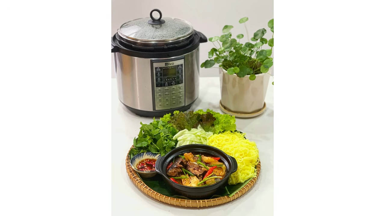 Vì sao nồi áp suất giúp nấu thịt mềm nhanh hơn nhiều lần?